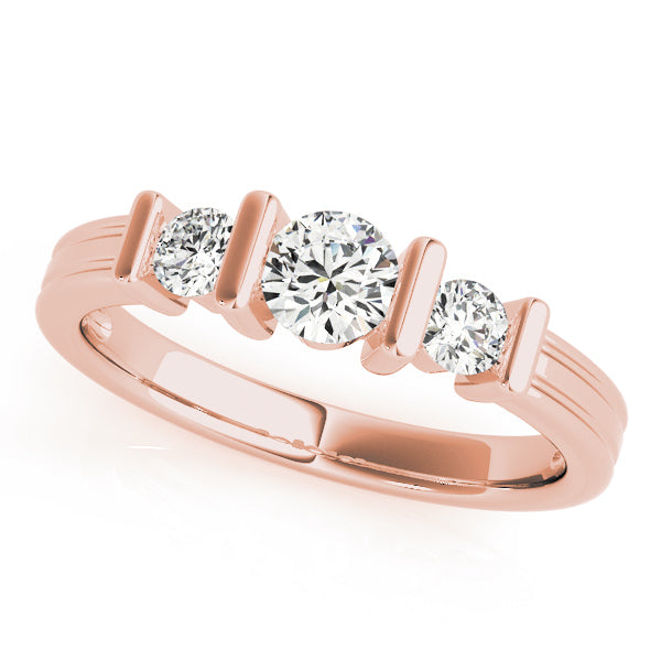 ENGAGEMENT RINGS 3 STONE ROUND